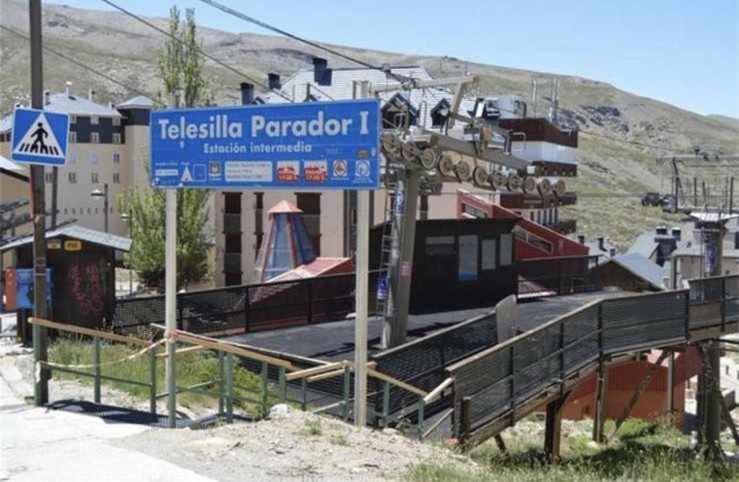 Holidays, Edificio Serraneu, Sierra Nevada 4 Personas Y Parking Екстериор снимка