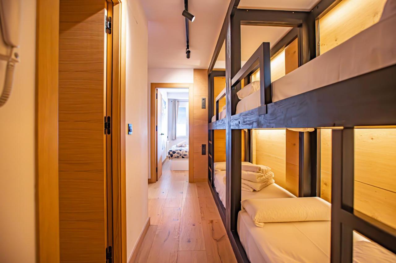 Holidays, Edificio Serraneu, Sierra Nevada 4 Personas Y Parking Екстериор снимка