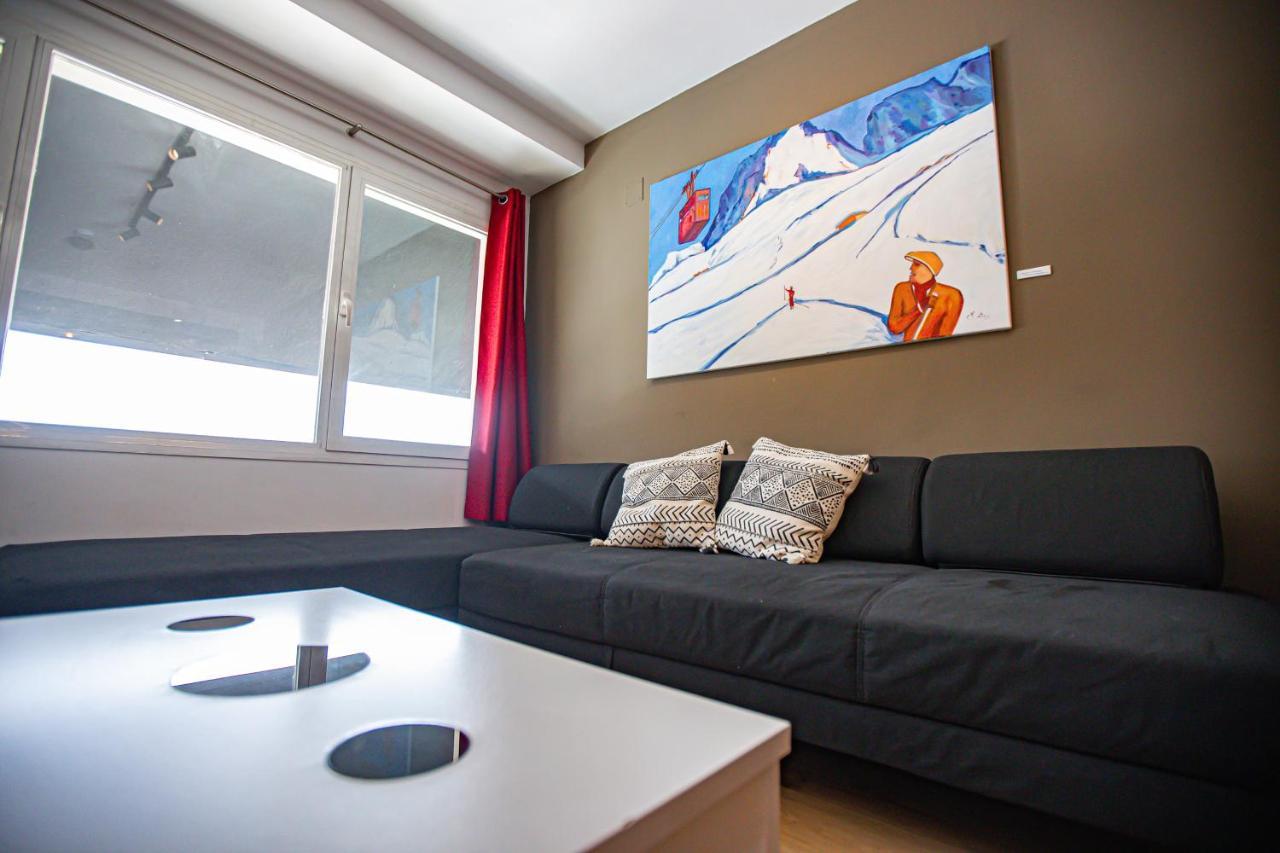 Holidays, Edificio Serraneu, Sierra Nevada 4 Personas Y Parking Екстериор снимка