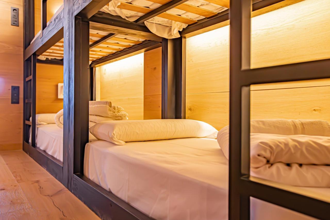 Holidays, Edificio Serraneu, Sierra Nevada 4 Personas Y Parking Екстериор снимка