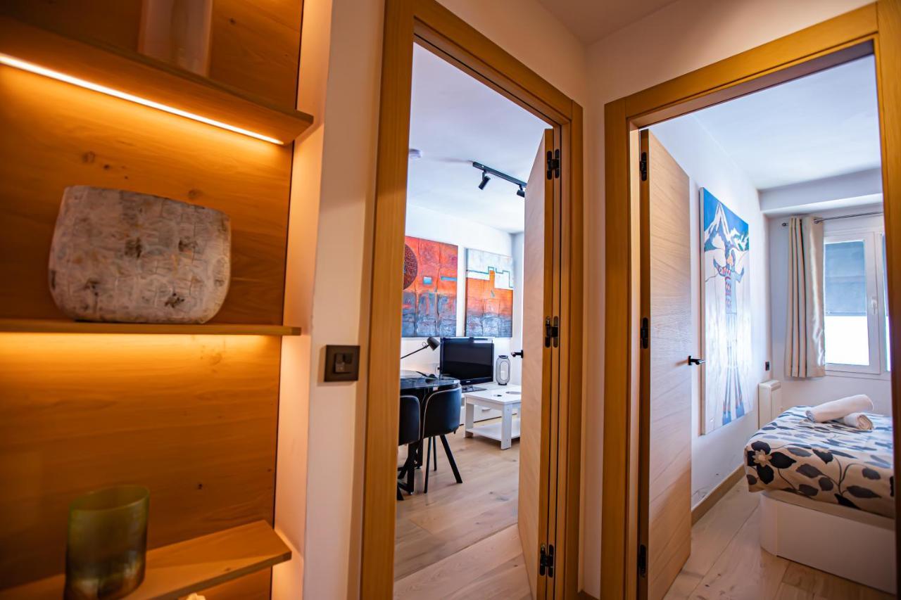Holidays, Edificio Serraneu, Sierra Nevada 4 Personas Y Parking Екстериор снимка