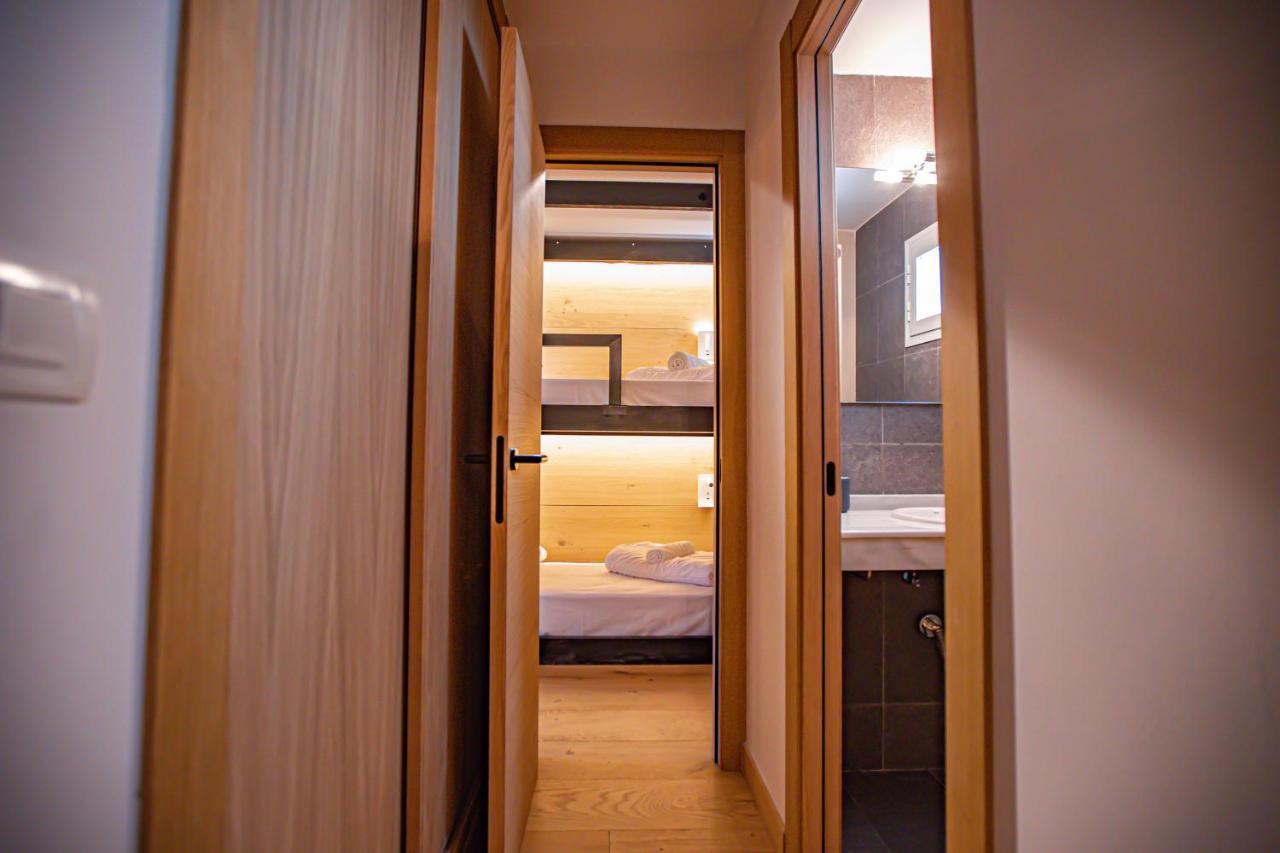 Holidays, Edificio Serraneu, Sierra Nevada 4 Personas Y Parking Екстериор снимка